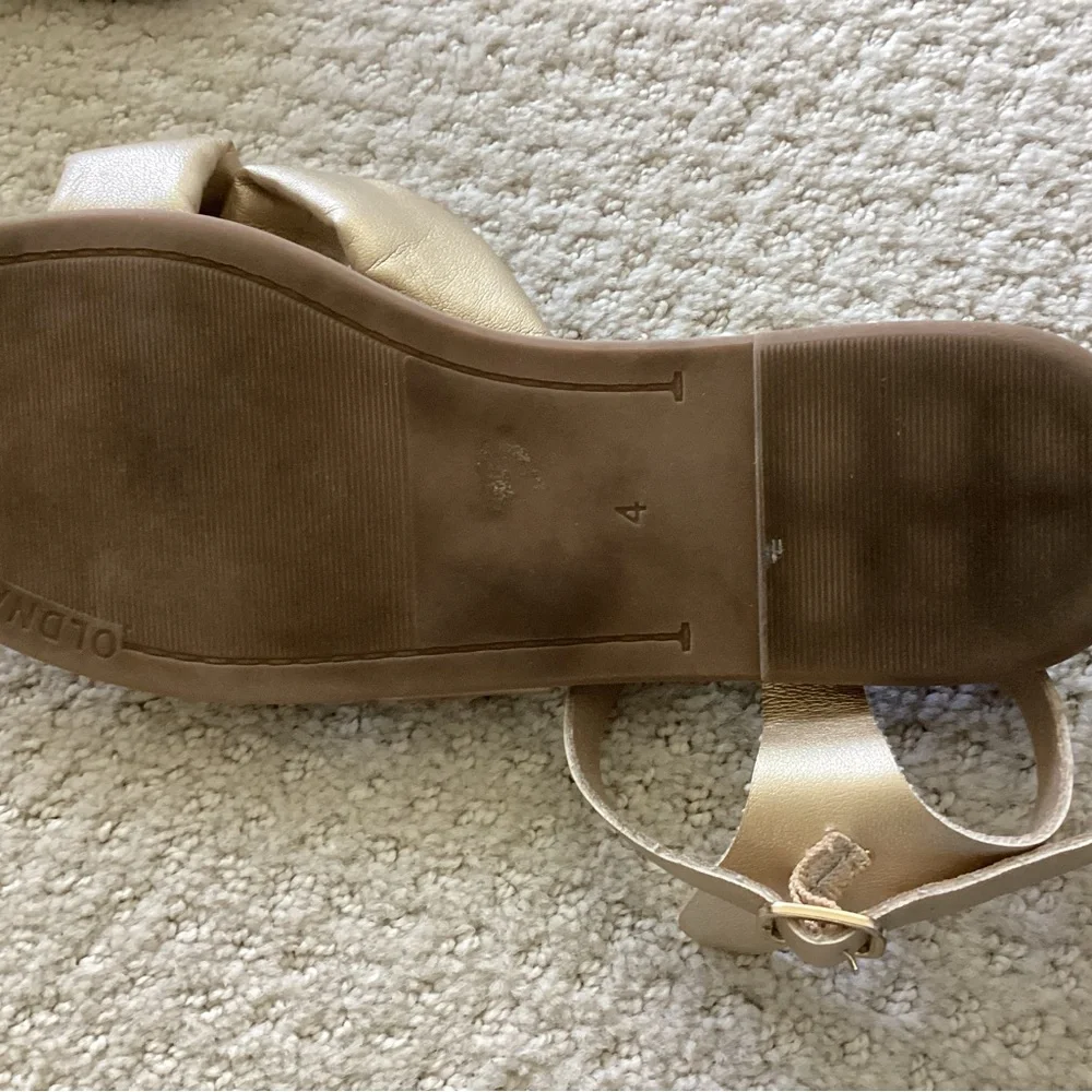 Old Navy Gold knotted Ankle Strap Sandals